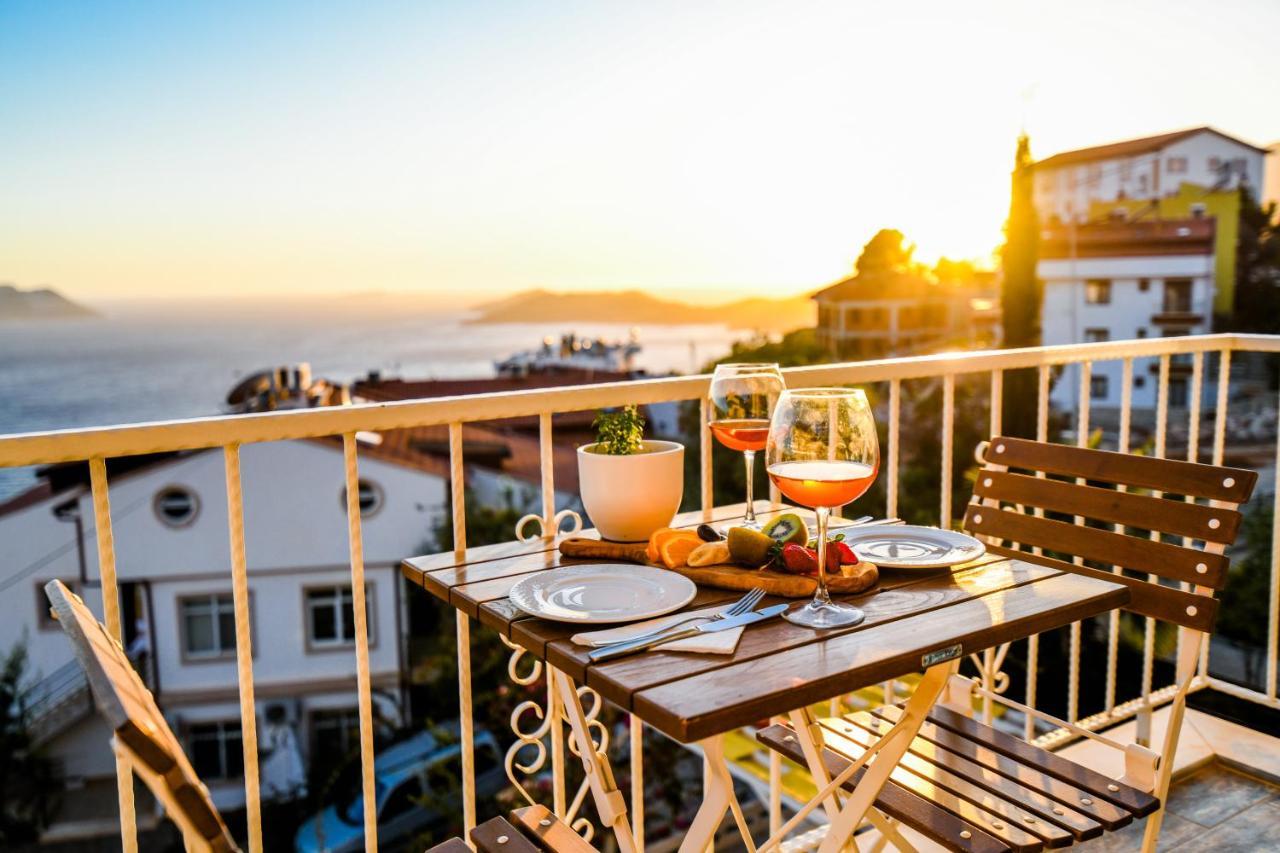 Kybele Suites Kaş Exterior foto